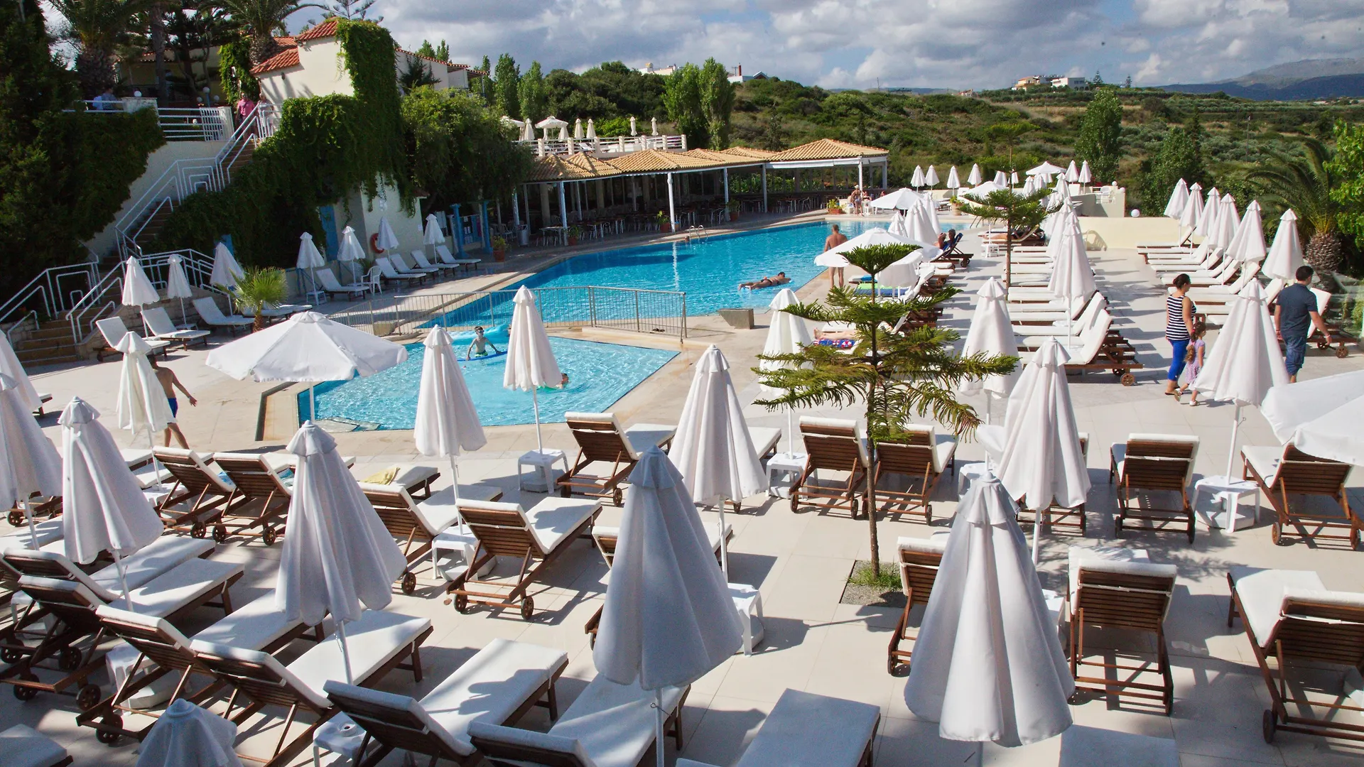 Rethymno Mare & Water Park 호텔 레팀노